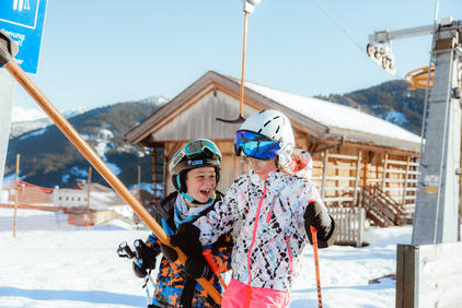 Skifahren im Kinderland Obertilliach © TVB Osttirol / Elias Bachmann